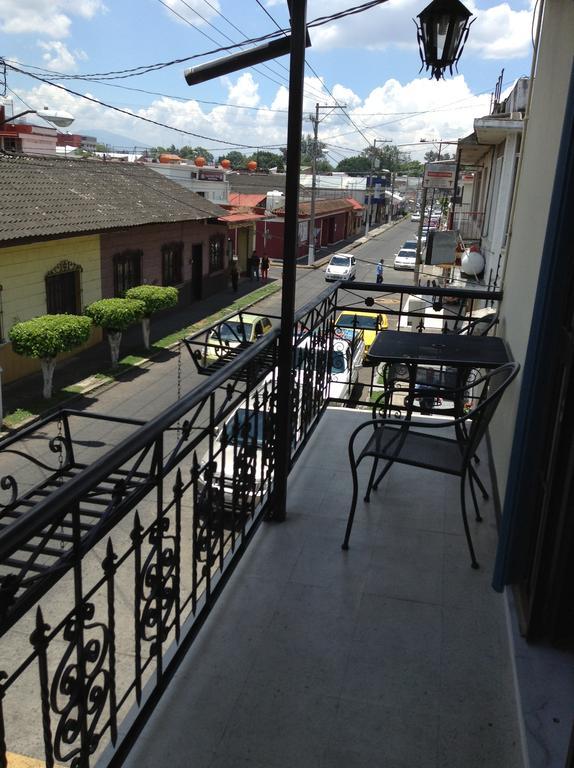 Los Faroles Hotel Uruapan (Michoacan) Zimmer foto