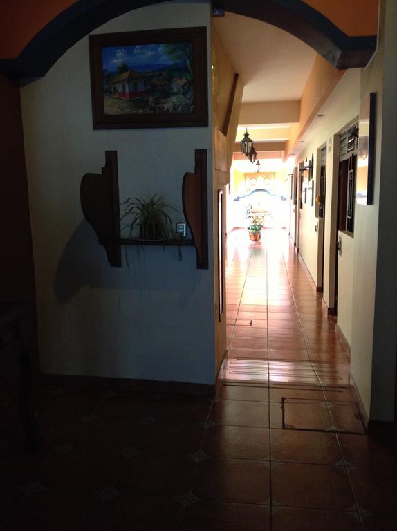 Los Faroles Hotel Uruapan (Michoacan) Exterior foto